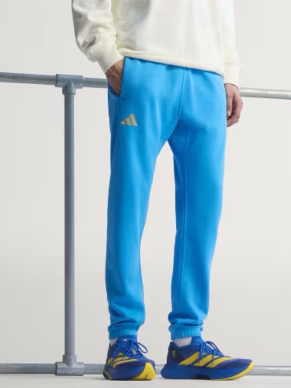 Adidas Boston Marathon 2026 Men’s Size XL Blue Sweat Pants Athletic Running
